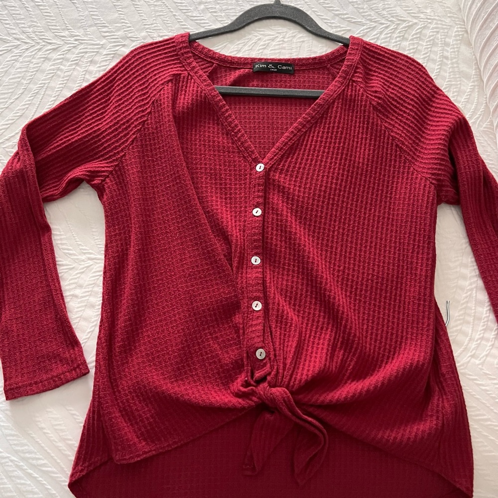 Red/ maroon v-neck waffle kit  tie waist sweater.